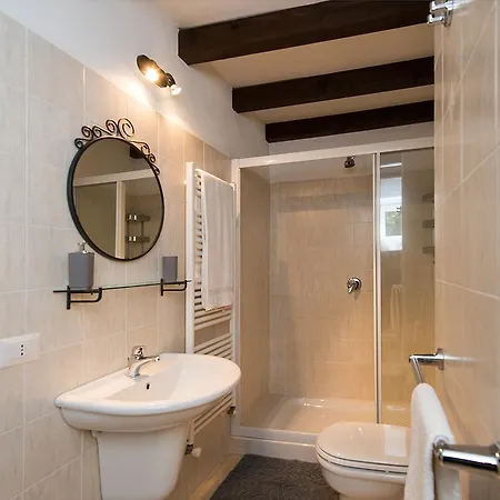 ベッド・アンド・ブレックファスト Casa Del 3*